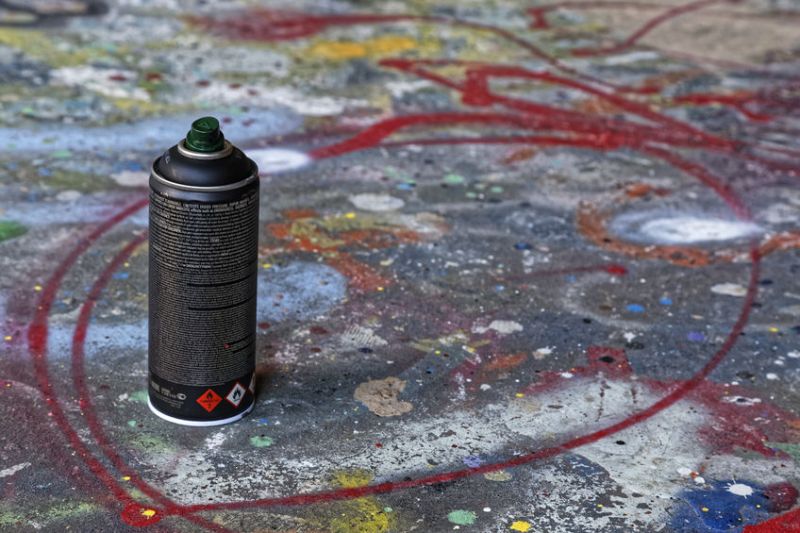 53953055 - graffiti spray can